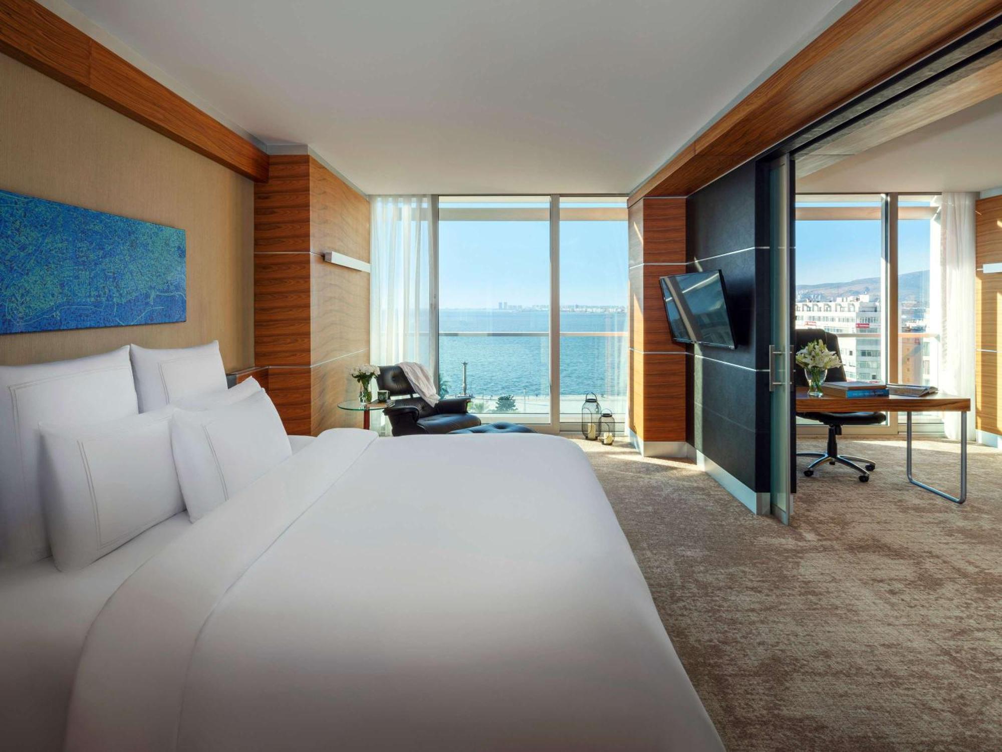 Swissotel Buyuk Efes Отель